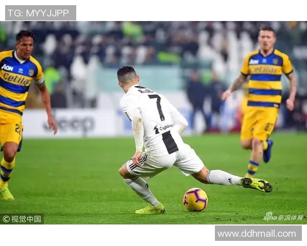 重庆羽毛球队边路渗透打法深度解析与战术应用探讨