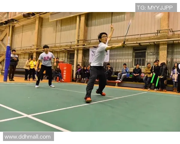 西安羽毛球队心理素质提升之路探讨与热议 西安羽毛球队心理素质提升之路探讨与热议