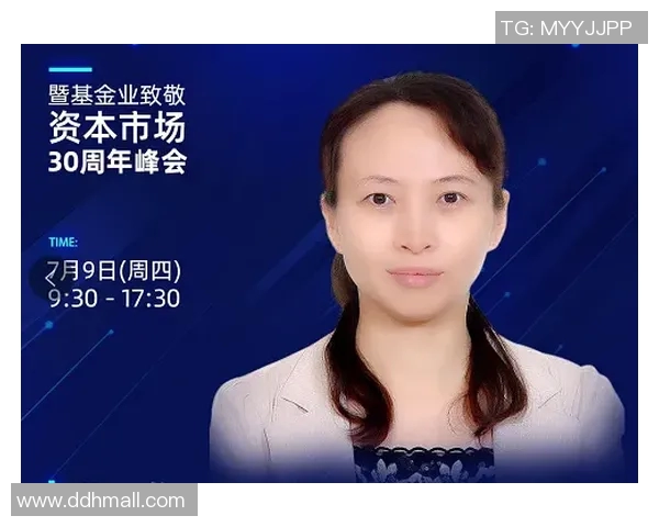 飞盘之路:黄丽的激情与坚持在深度对话中绽放光彩 飞盘之路:黄丽的激情与坚持在深度对话中绽放光彩