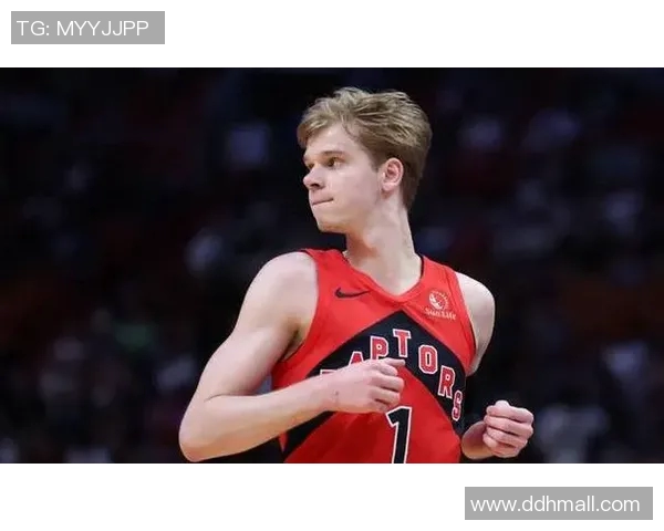 小迈克尔波特如何在NBA赛场上崭露头角与展现个人风采