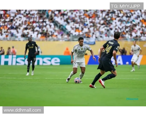 皇马主场大胜罗马四球零封展现强大实力与团队默契