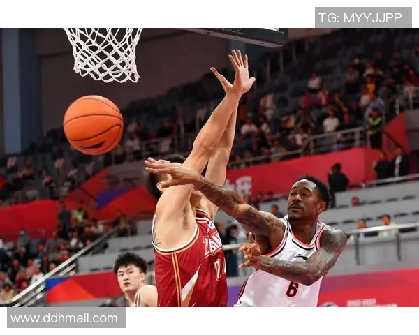 马尚布鲁克斯的篮球之路与职业生涯中的辉煌成就与挑战