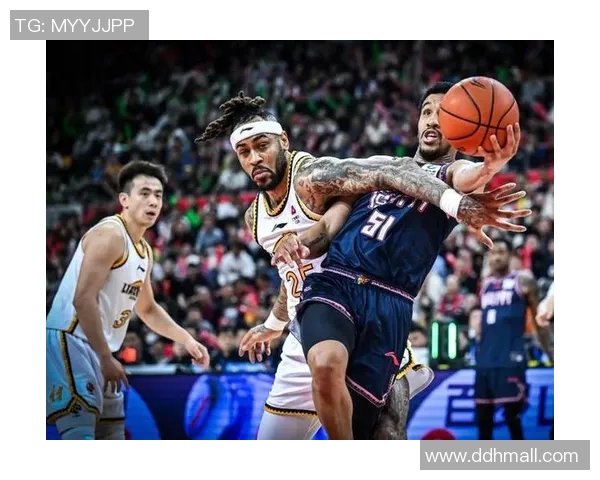 周鹏：从篮球场上的传奇到生活中的奋斗者，书写不一样的人生篇章