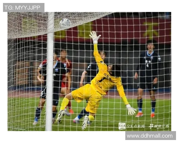 邓迪与流浪者的激烈对决揭示苏超联赛的竞争魅力与球队实力较量