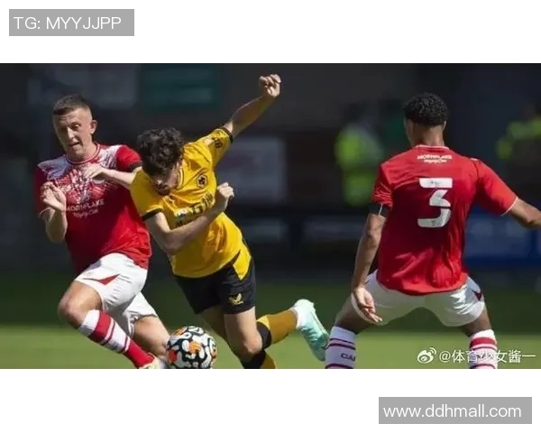 奥德汉姆与福利特的精彩对决揭示英甲联赛新格局