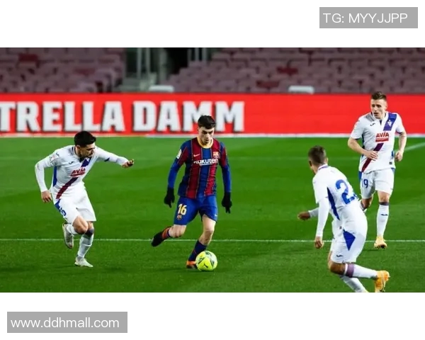 西甲激战埃瓦尔主场迎战巴萨争夺三分精彩对决即将上演 西甲激战埃瓦尔主场迎战巴萨争夺三分精彩对决即将上演