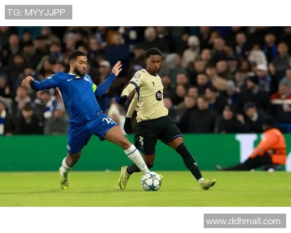 2017年巴萨与切尔西激战回顾：巅峰对决的精彩瞬间与战术分析