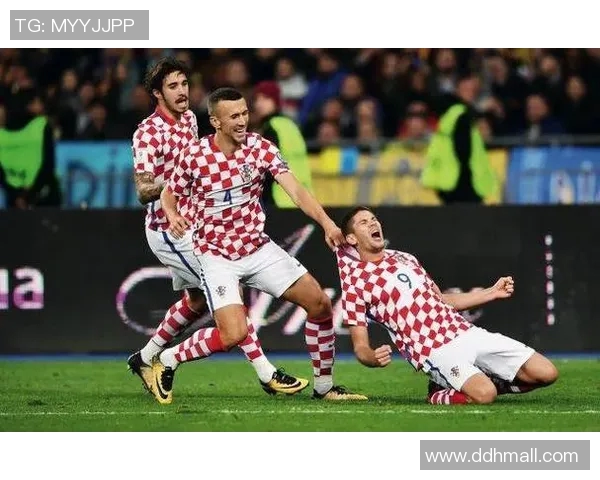 武汉排球队在欧锦赛积分榜上以52分稳居第一名展现强劲实力 武汉排球队在欧锦赛积分榜上以52分稳居第一名展现强劲实力