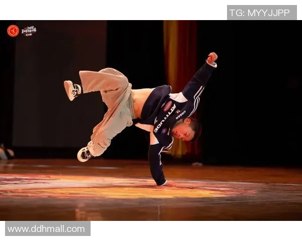 科学街舞训练法与比赛经验分享全面提升舞者竞技水平MBA 科学街舞训练法与比赛经验分享全面提升舞者竞技水平MBA