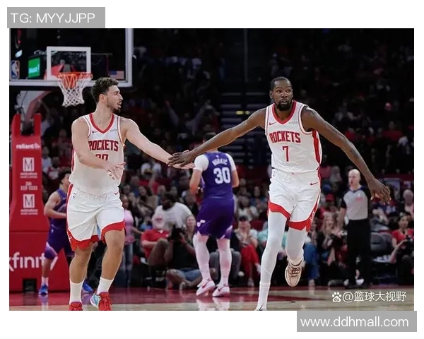 首轮对决爵士与火箭展开激烈角逐谁能赢得晋级机会