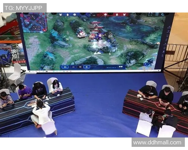 王者荣耀深度解析：探讨FPX战队在赛事中的耐力与表现