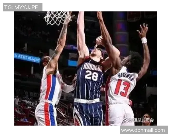 2006年NBA火箭队与魔术队激战回顾精彩瞬间与球星表现分析